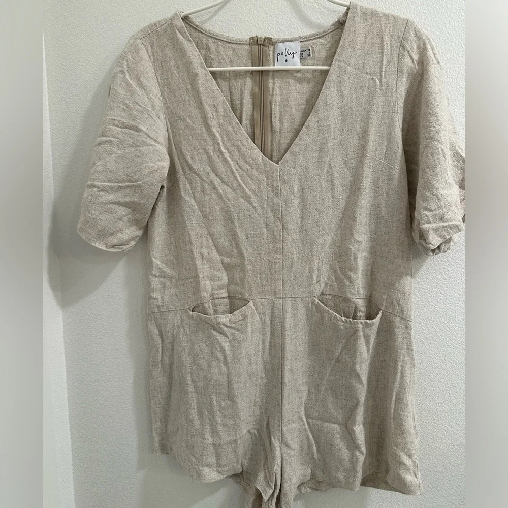 Princess Polly tan short romper  size 6 - Picture 2 of 6